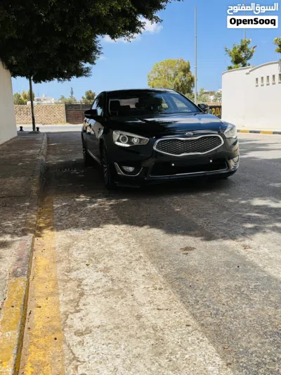 كيا كادينزا Premium 2