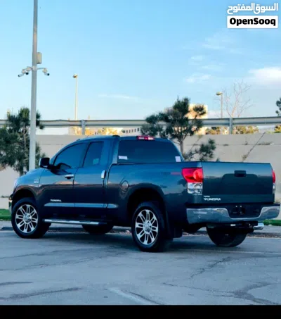 Toyota Tundra SR5 4