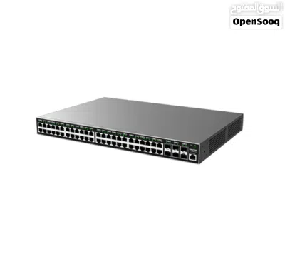 سويتش جراند ستريم GWN7806P مع 48 منفذ جيجابت 3