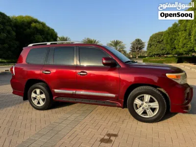 Toyota Land Cruiser GXR 4