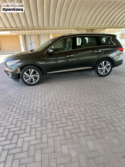 إنفينيتي JX35 2