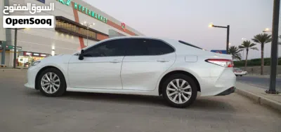 تويوتا كامري LE 3