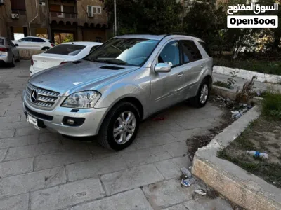 مرسيدس بنز الفئة-M ML 500 3