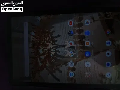 ايباد أن فنكس غير مستعمل غير شهر الايباد جديد لا يوجد فيه خلال أو كسر كامل أغراضه و يوجد عليه لزقه 4