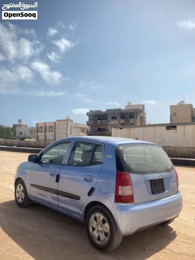 Kia Picanto EX 4