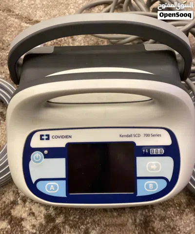 Compression Pump Covidien Model SCD 700 series 2