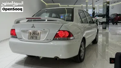 Mitsubishi Lancer GLX 3