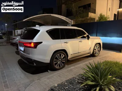 Lexus LX LX 600 2