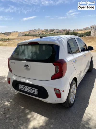 Kia Picanto EX 3