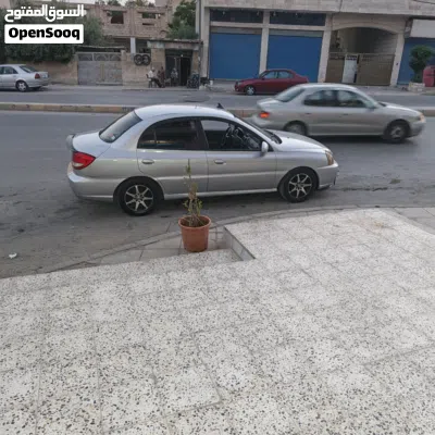كيا سيراتو Standard 4