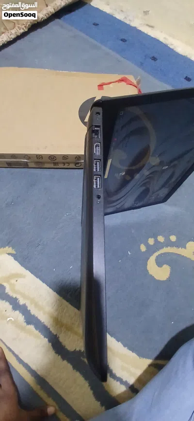 HP Laptop 15-da3015 3