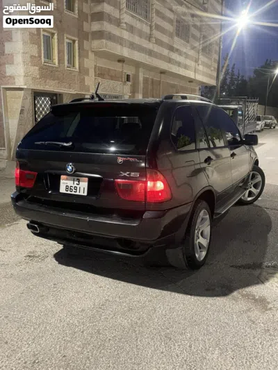 بي ام دبليو الفئة X5 Standard 4
