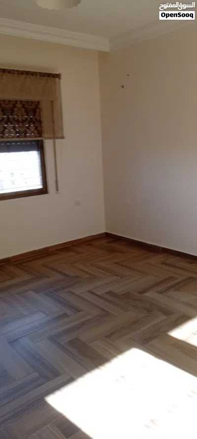 شقة سوبر ديلوكس مفروشة جزئيا برادي ..ثريات ..خزائن بالحائط 2