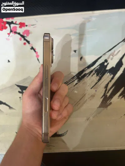 iPhone 16 pro excellent condition 100% battery 2