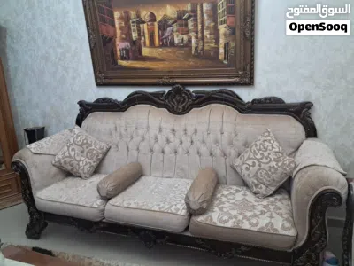 طقم كنب خشب حاله جيده 2