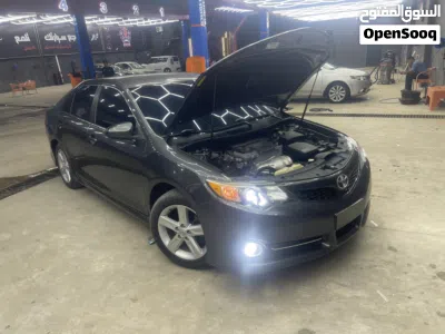 Toyota Camry SE 3