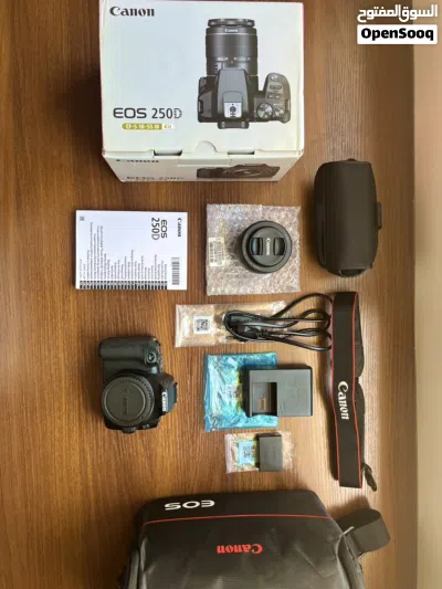 للبيع كاميرا Canon EOS 250D استعمال بسيط مع عدسة 50mm 3