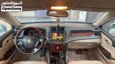تۆیۆتا کراون کراون 3