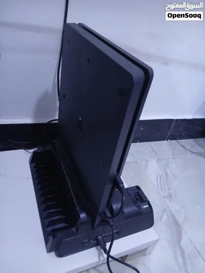 ps4 slim online 500GB مستعمل 2