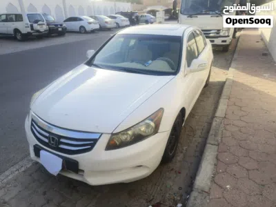 Honda Accord Standard 4