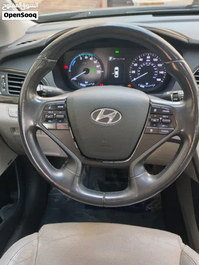 Toyota Camry XSE 4