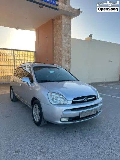 كيا كارينز Luxury 4