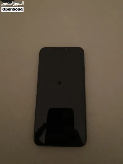 iPhone 11 Pro Max 4