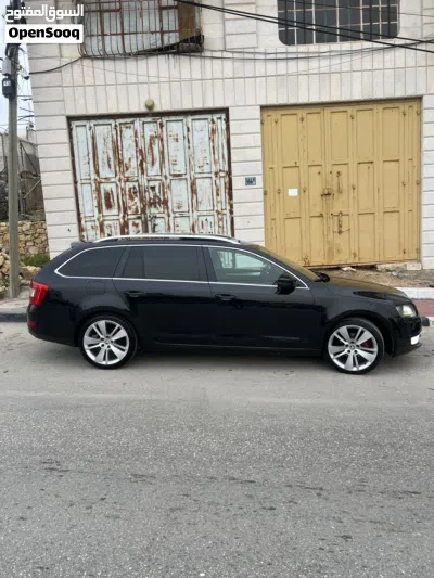 سكودا اوكتافيا Standard 3