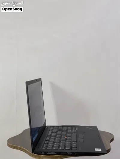 للبيع Lenovo ThinkPad X1 Carbon Gen 8 2