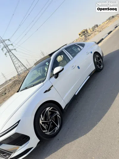 Hyundai Sonata Standard 3