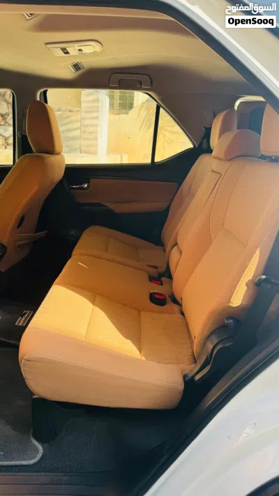 Toyota Fortuner EXR 4