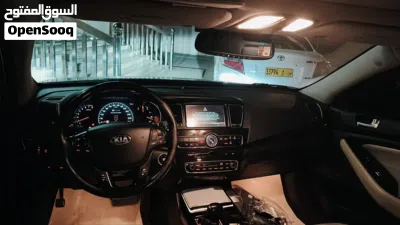 Kia Cadenza Limited 4