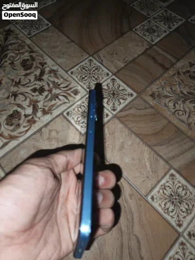 بوكو x5 pro للبيع كارتون وشاحنه ويا مستخدم بي بعض الخدوش البسيطه 4