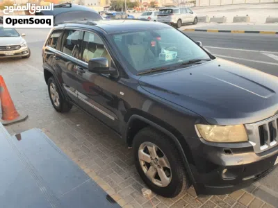 Jeep Grand Cherokee Laredo 3