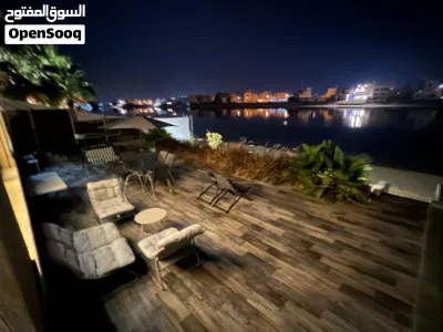 undefined 4