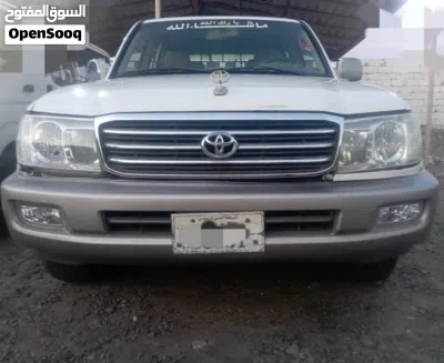 Toyota Land Cruiser GXR 4