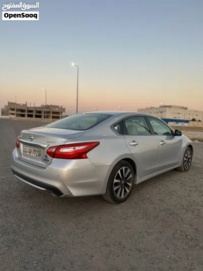 نيسان التيما S 2