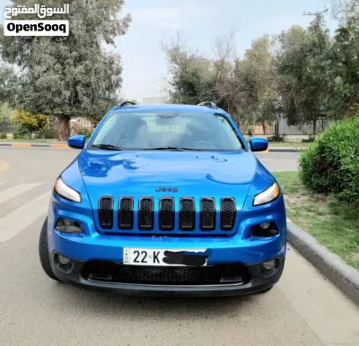 جيب جراند شيروكى Cherokee 4xe 3