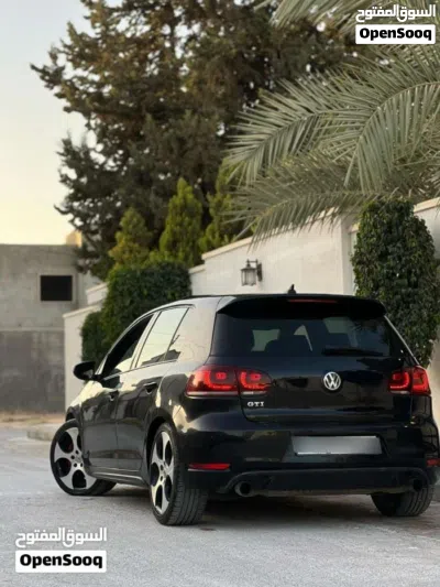 فولكسفاغن جولف GTI S 3