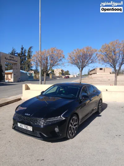 Kia K5 EX 2