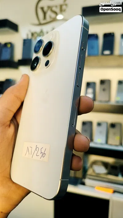 آيفون15 برو ذاكرة 256GB بطاريه 86 مغير شاشه درجه اولى فيس آيدي شغال ورسمي وجديد كرت ابيض والسعر 505$ 3