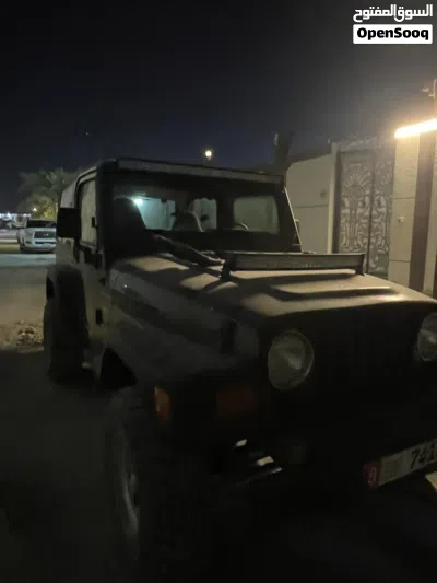 Jeep Wrangler Sport 3