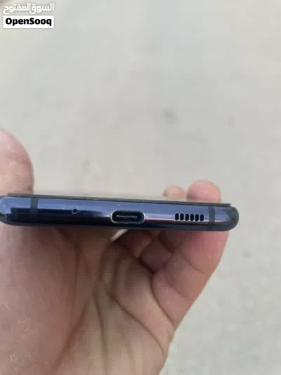 للبيع Samsung S20 FE 4