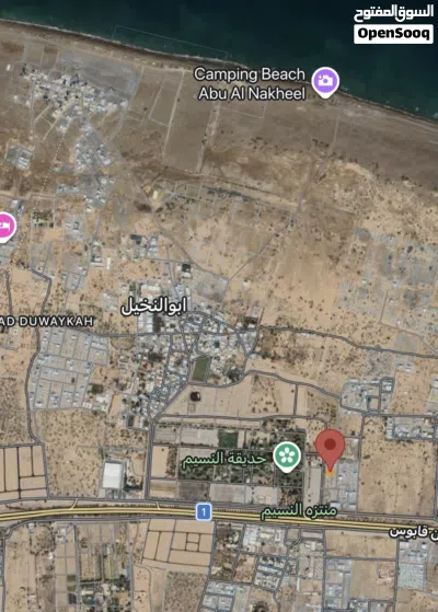 للبيع أرض سكنيه في بركاء الرميس جنب حديقة النسيم ومشروع يامال وقريبه من الشارع العام بمساحة 600 متر 3