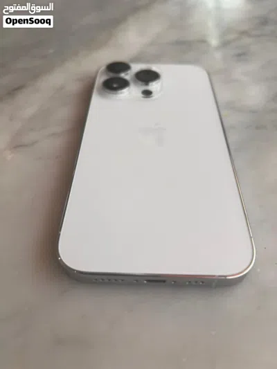 iPhone 14 Pro fairly used 4