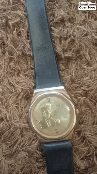 ساعه سويسرية الصنع طلاء ذهب. اهداء من الرئيس السابق صدام حسين عام 1982 السعر 750 دينار Swiss Quartz 3