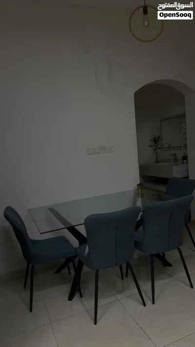 طاولة طعام 3