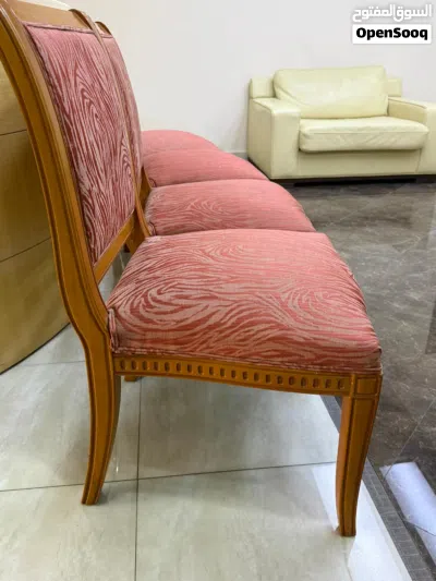 4 Dining Chairs for Sale – BD 18 Only 2