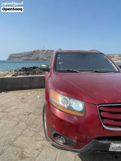 Hyundai Santa Fe Limited 2