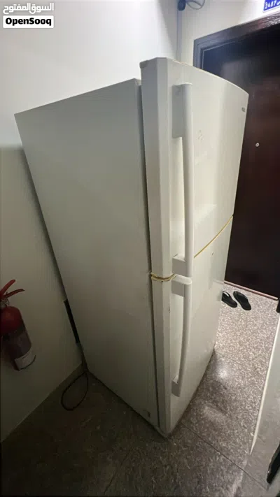 للبيع ثلاجة سامسونج 4